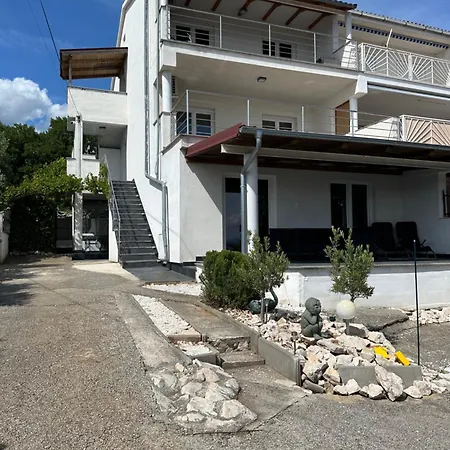 Apartments Novi Vinodolski - Povilska Exterior photo